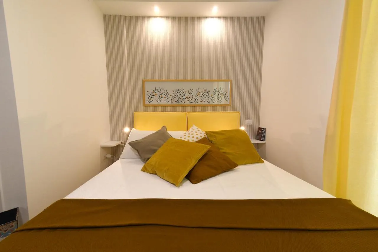 Bed and Breakfast Al Settimo Piano Bari Bed & Breakfast