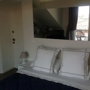  Apartmán Pied A Terre With Terrazza In Center Itálie
